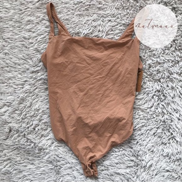 Skims Fits Everybody Square Neck Bodysuit in Sienna 2X - Picture 1 of 3